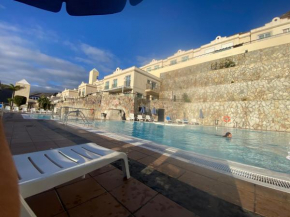 Comfortable modern house , and access to swimming pool